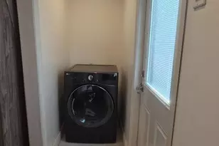 20 E Buck St, Paulsboro, NJ 08066 - Photo 8