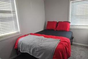 20 E Buck St, Paulsboro, NJ 08066 - Photo 10