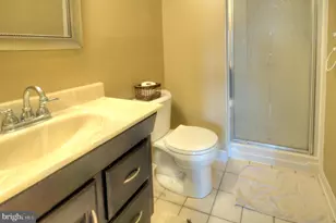 30 Uranus Rd, Sewell, NJ 08080 - Photo 20