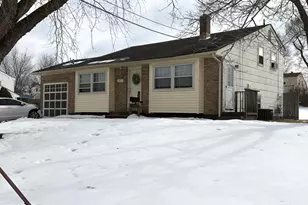 411 Greenview, Blackwood, NJ 08012 - Photo 2