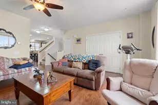 209 Kinsale Ln, Swedesboro, NJ 08085 - Photo 6