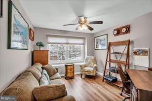 360 Lake Side Dr, Swedesboro, NJ 08085 - Photo 14