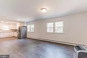 275 Dutch Mill Rd, Franklin Township, NJ 08328 - Photo 10