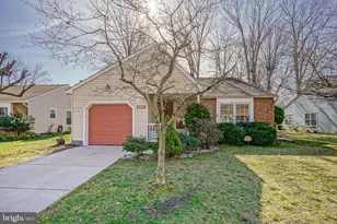 105 Lakebridge Dr, Deptford, NJ 08096 - Photo 2