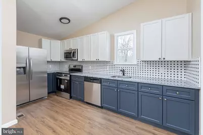 124 W Howard Street, Clayton, NJ 08312 - Photo 2