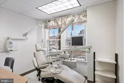 24 W Broad Street, Paulsboro, NJ 08066 - Photo 18