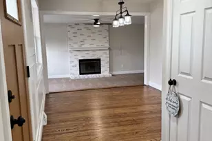 869 Whitman Dr, Blackwood, NJ 08012 - Photo 4