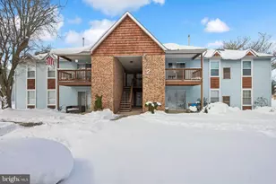 21 Buena Ct, Blackwood, NJ 08012 - Photo 2