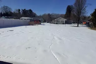 310 Oakwood Dr, Newfield, NJ 08344 - Photo 2