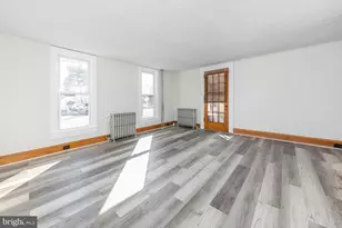 42 Main St, Logan Township, NJ 08014 - Photo 6