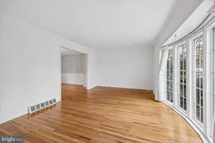 34 White Birch Rd, Blackwood, NJ 08012 - Photo 8