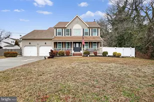 740 Carpenter St, Glassboro, NJ 08028 - Photo 2