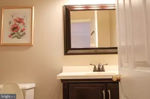 105 Cypress Ct, Woodbury, NJ 08096 - Photo 8