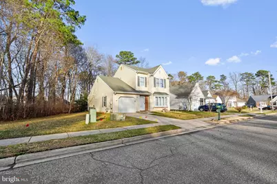 221 Martinique Drive, Monroe Township, NJ 08094 - Photo 2