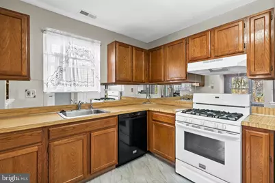 221 Martinique Drive, Monroe Township, NJ 08094 - Photo 10