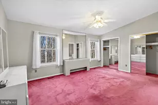 221 Martinique Dr, Monroe Township, NJ 08094 - Photo 16