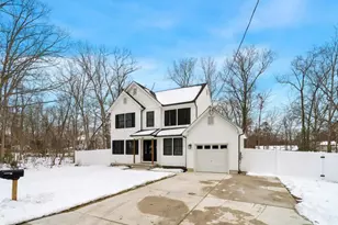 926 Spruce Ln, Monroe Township, NJ 08094 - Photo 2