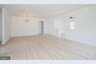 53 Knollwood Dr, Deptford, NJ 08096 - Photo 4