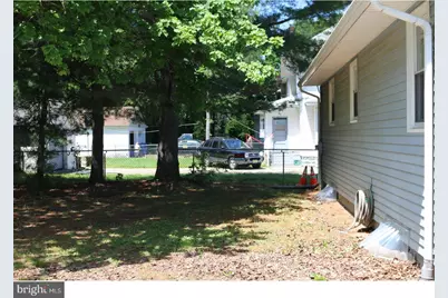 217 Laurel Avenue, Glassboro, NJ 08028 - Photo 4