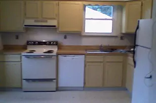 26 Deedre Ln, Glassboro, NJ 08028 - Photo 2