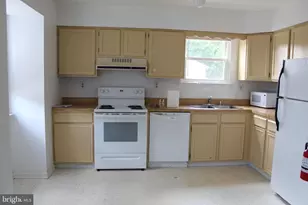 26 Deedre Ln, Glassboro, NJ 08028 - Photo 6