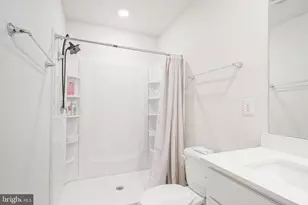 340 Mazzeo Dr, Glassboro, NJ 08028 - Photo 8