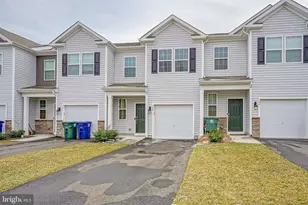 340 Mazzeo Dr, Glassboro, NJ 08028 - Photo 2