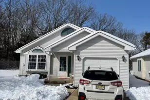 4 Mill Ln, Blackwood, NJ 08012 - Photo 2