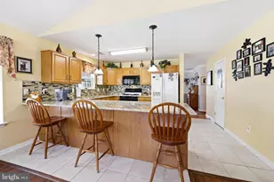 531 Riviera Dr, Monroe Township, NJ 08094 - Photo 8