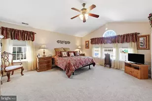 531 Riviera Dr, Monroe Township, NJ 08094 - Photo 16