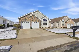 531 Riviera Dr, Monroe Township, NJ 08094 - Photo 4