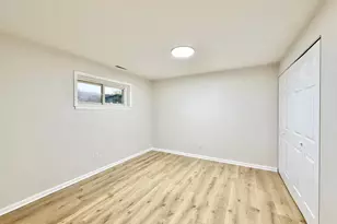 4 Altair Ct, Washington Township, NJ 08012 - Photo 18