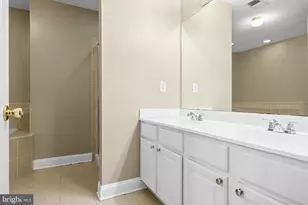 145 Chancellor Dr, Woodbury, NJ 08096 - Photo 16