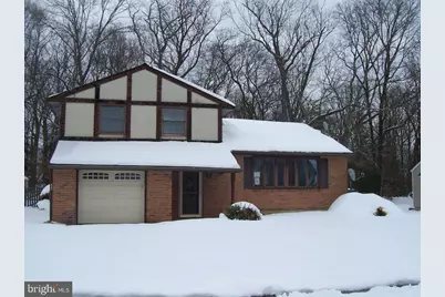 211 Forrest Drive, Blackwood, NJ 08012 - Photo 1