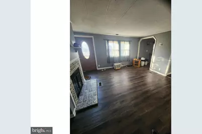 302 Arizona Ave, Monroe Township, NJ 08094 - Photo 4