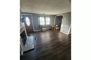 302 Arizona Ave, Monroe Township, NJ 08094 - Photo 4