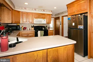 8 Franklin Rd, Glassboro, NJ 08028 - Photo 6
