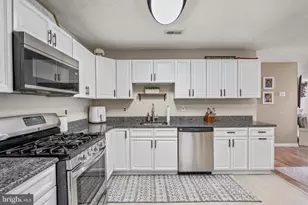 427 Pepper Mill Ct, Sewell, NJ 08080 - Photo 16