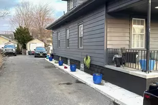 561 Billings Ave, Paulsboro, NJ 08066 - Photo 2