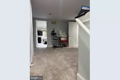 561 Billings Avenue, Paulsboro, NJ 08066 - Photo 12