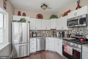 910 Thoreau Ln, Monroe Township, NJ 08094 - Photo 10