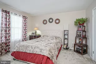 910 Thoreau Ln, Monroe Township, NJ 08094 - Photo 16