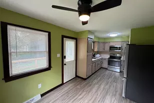 41 4th St, Franklin Township, NJ 08322 - Photo 8