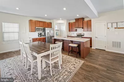 221 Weston Drive, Woolwich Township, NJ 08085 - Photo 4