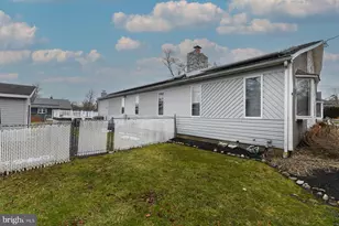 307 Beech Ave, Woodbury Heights, NJ 08097 - Photo 12