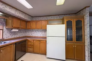 102 Robin Dr, West Deptford, NJ 08066 - Photo 16