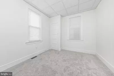 318 W Buck Street, Paulsboro, NJ 08066 - Photo 12