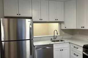 804 Briarwood Ct, Sewell, NJ 08080 - Photo 2