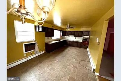 1053 Clayton Road, Monroe Township, NJ 08094 - Photo 4