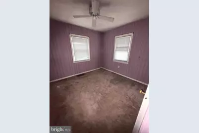 245 Nassau Avenue, Paulsboro, NJ 08066 - Photo 10